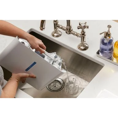 GE - 35-Pint Portable Dehumidifier With Smart Dry - White 7 GE - 35-Pint Portable Dehumidifier With Smart Dry - White - Image 7